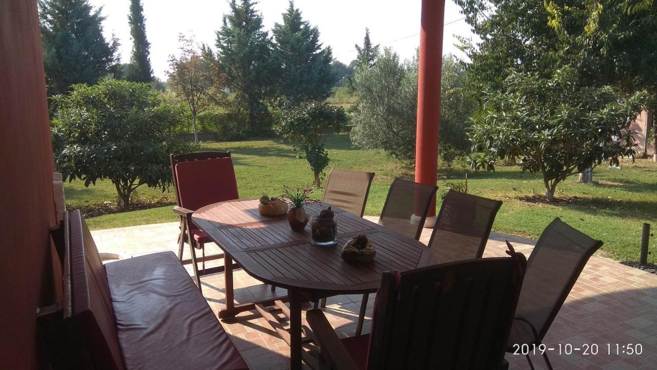 Villa Elly Xanthi Exteriör bild